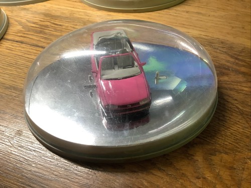 Schabak 1:43 1006 Volkswagen Golf Cabrio rosa in vetrina superiore a bolle