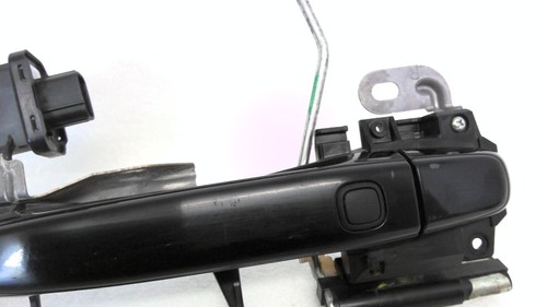 FRONT RIGHT SIDE EXTERIOR DOOR HANDLE OEM *2007 - 2011 TOYOTA CAMRY - Picture 2 of 9
