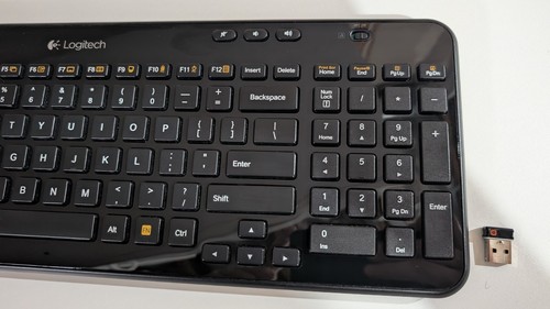 Logitech K360 Teclado de Escritorio USB Inalámbrico Compacto Teclado Completo Negro Brillante - Imagen 3 de 4