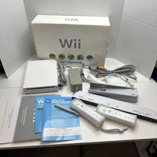 Nintendo RVL-101 Wii Console - White Near Complete In Box NO GAME