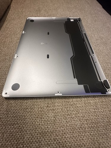 Genuine Apple Macbook Air 13” M1 2020 A2337 Base Bottom Plate Cover Grey UK - Afbeelding 4 van 9