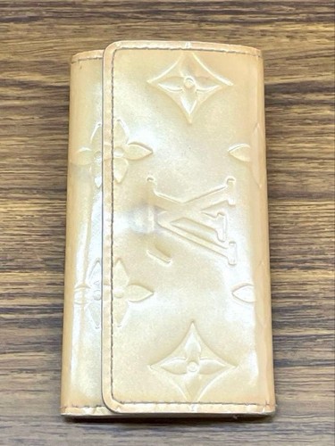 LOUIS VUITTON Monogram Vernis 4-Hook Key Case CA0034 Women Beige Patent Leather