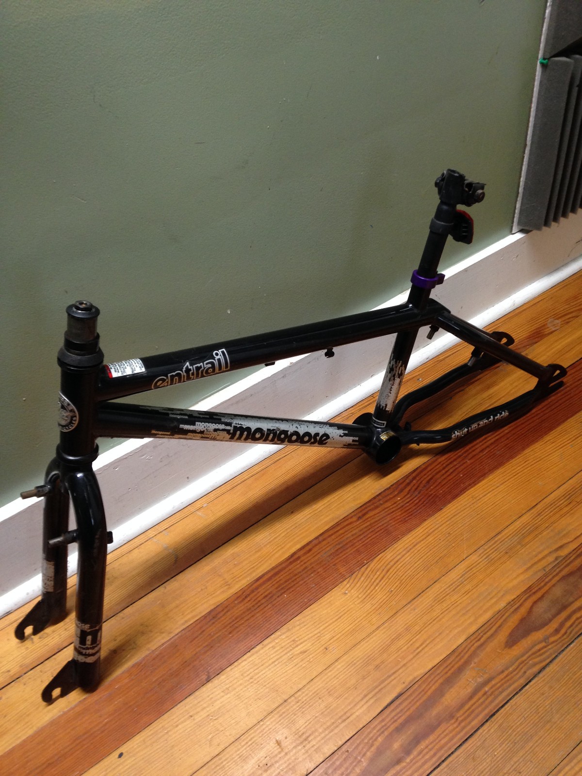 Black Mongoose Entrail  BMX Bike Frameset Mid School Steel Freestyle Park 20