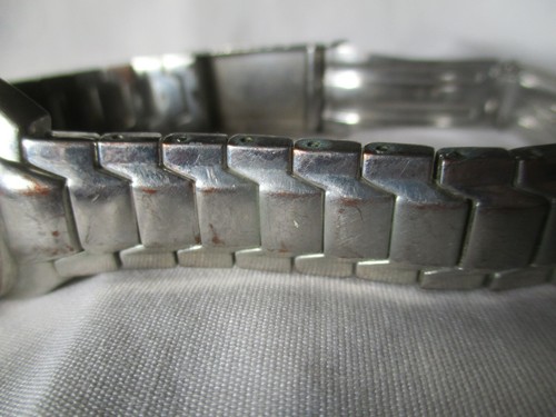 Geneva Watch Silver Toned Link Stainless Steel Band Round Face Water Resist - Picture 5 of 12