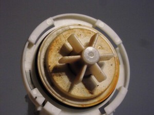 Laugenpumpe Abwasserpumpe 786734 KEBS111049 Waschmaschine Siemens IQ100 WM14B2H2