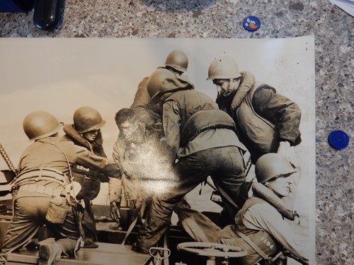 MARINES IWO JIMA LARGE REAL PHOTOGRAPH ORIGNAL AUTHENTIC PRESS WW2 AMERICAN D - Picture 2 of 9