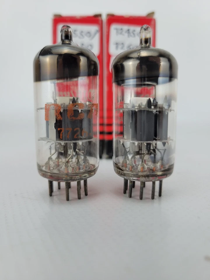 PAR DE TUBOS DE VÁCUO E88CC/6DJ8 MULLARD MATSUSHITA NA CAIXA - Imagem 4 de 4