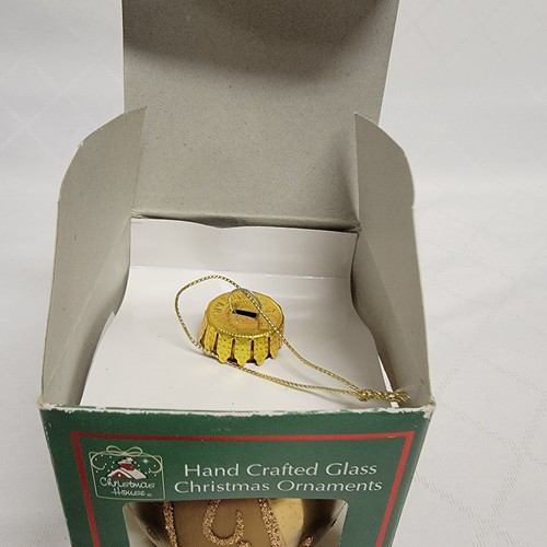Christmas Holiday Ornament Green & Gold Hand Crafted Glass New - Picture 8 of 12