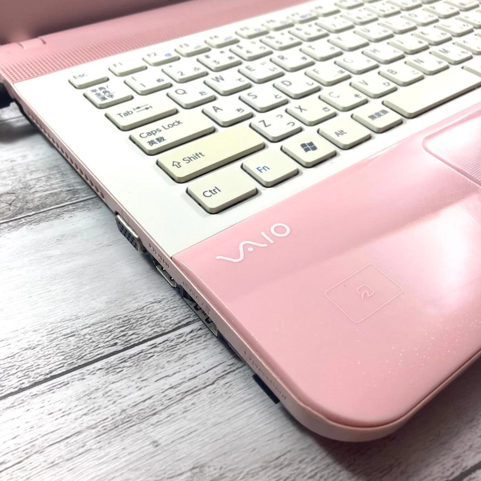 Pink VAIO Explosive SSD Core i5 laptop camera mounted 14 inches easy to use - Image 2 of 4