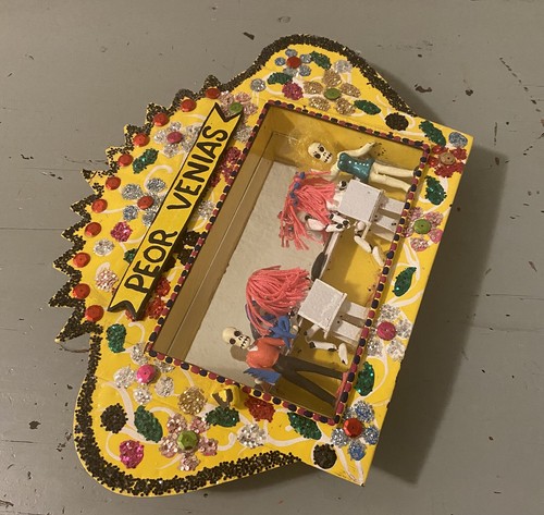 Mexikanische "Tag der Toten" Schattenbox Diorama Kosmetikerin Skelette Dose Handarbeit - Bild 4 von 8
