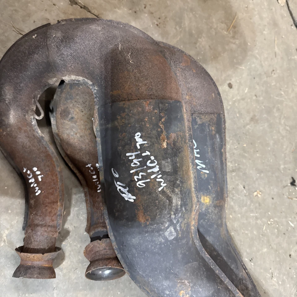 1993 1994 ARCTIC CAT WILDCAT 700 EFI MOTOR Exhaust Pipes Good - Image 3 of 4