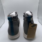 Picture 8 of 12