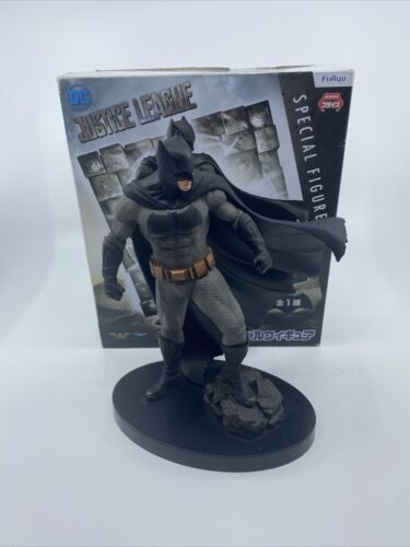 Figurine spéciale Batman Furyu Justice League statue importée japonaise DC Comics - Photo 1 sur 14
