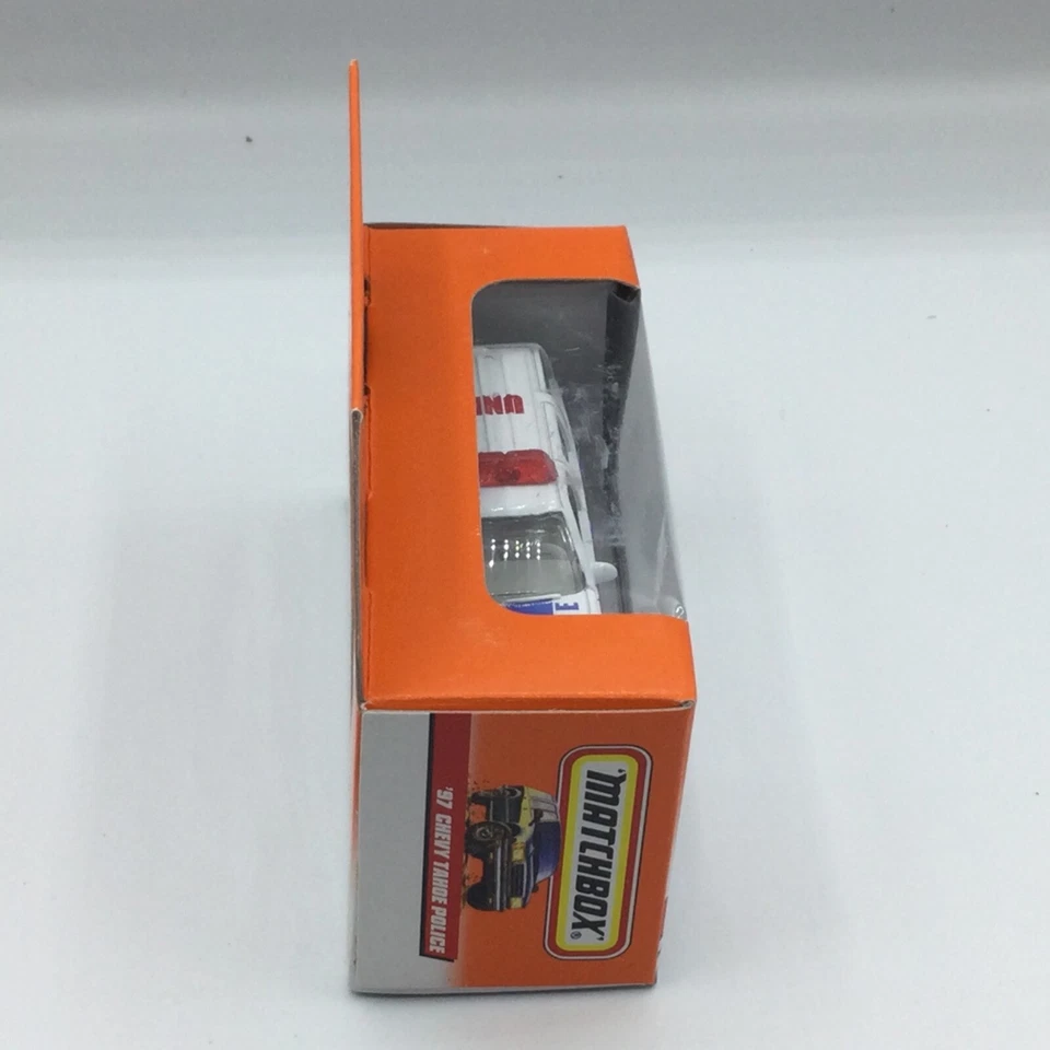 Matchbox Superfast #30 '97 Chevy Tahoe Police MIB - Image 4 of 4