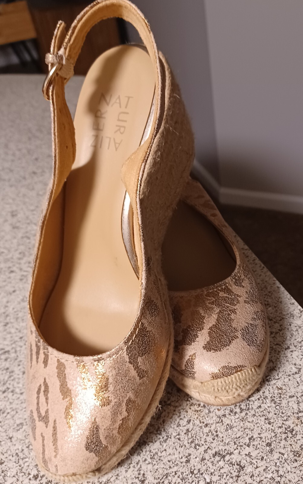 naturalizer platform wedges