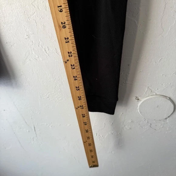 Helly Hansen Kids Black Base Layer Set Long Sleeve Top & Pants 16 Youth - Image 3 of 4