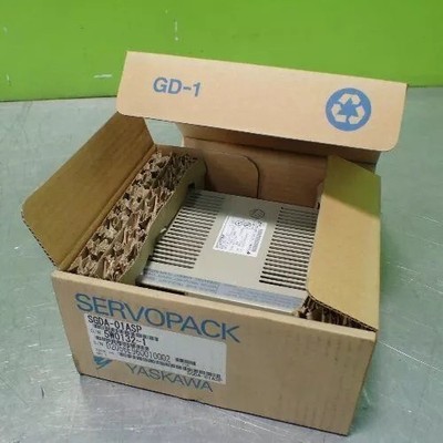 1PC New In Box   SGDA-01ASP Servo Drive Expedited Shipping *vm