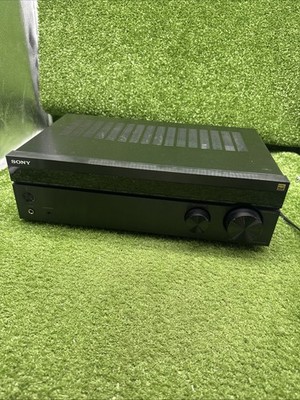 Sony Multi Channel AV Receiver STR-DH590 Powers On Display Works Parts Only. S6