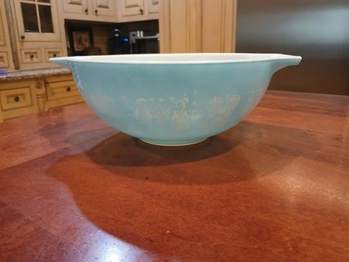 Vintage Pyrex Amish Cinderella Butterprint Mixing Bowl, Turquoise, 4 quart  #444