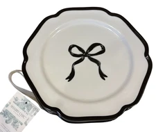 Set of 8 NEW Shabby Chic Melamine 8.5" Plates White Black Bows Entertain Set 8
