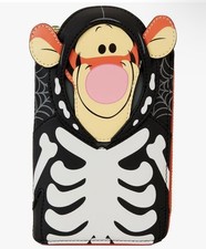Cartera Loungefly Disney Winnie The Pooh Skeleton Tigger Brilla en la Oscuridad Nueva