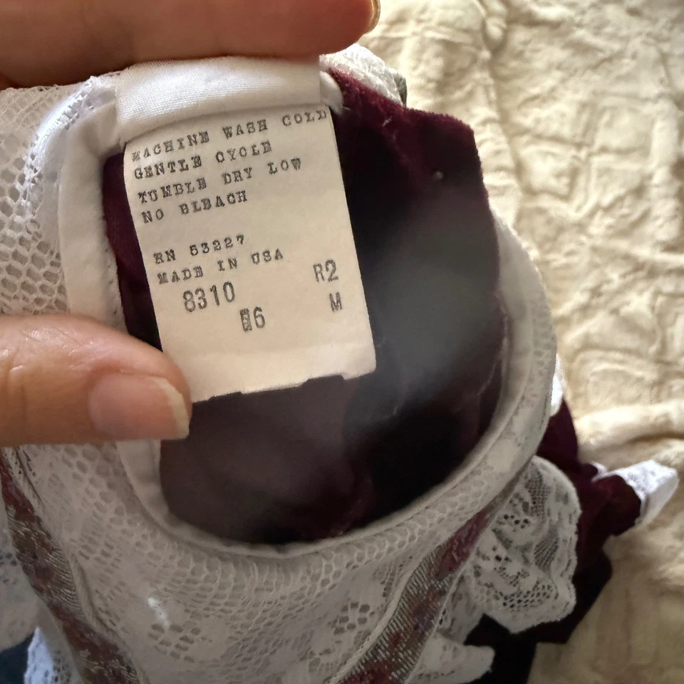 Vestido The Designer Collection Meninas M Marrom Veludo Natal Coquete Vitoriano - Imagem 4 de 4