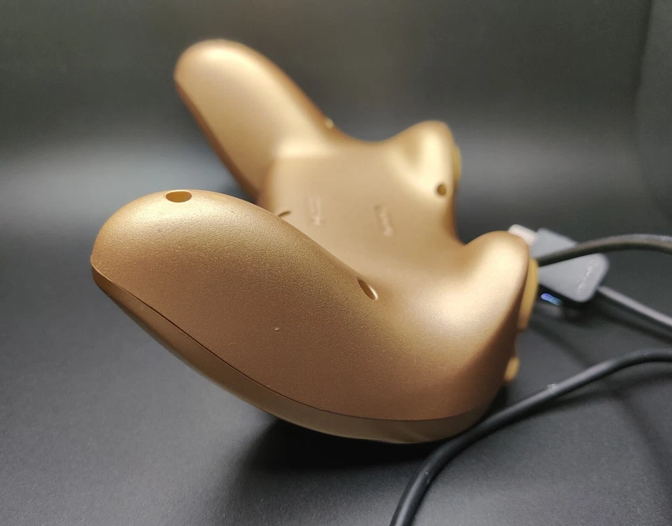 Nintendo Wii Classic Pro Controller, Limited Gold, Goldeneye 007, RVL-005 (-02) - Image 3 of 4