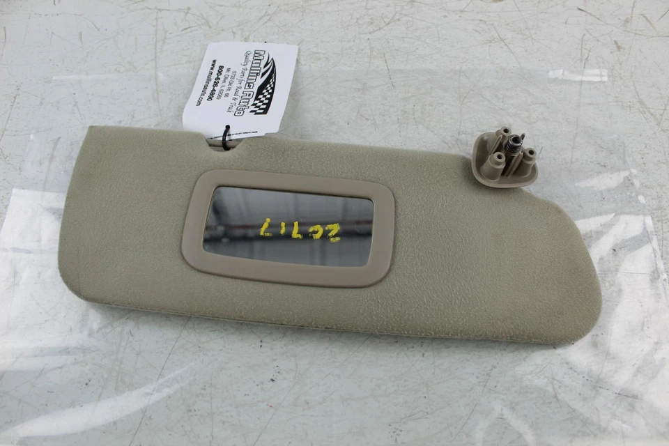 Parasol derecho usado se adapta a: Chevrolet Silverado 1500 2006 camioneta R. sin niño pre Foto 4 de 4