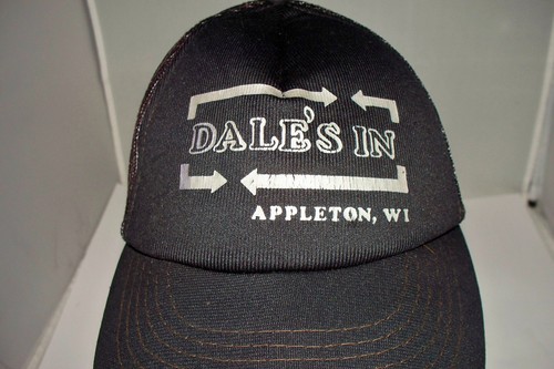 Vintage DALE'S IN Black Mesh Trucker Snapback Hat Appleton WI Size L Large