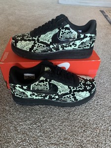 air force 1 foamposite snakeskin