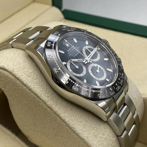 Montre Rolex Daytona Cosmograph 116500LN acier céramique cadran noir jamais portée 2024 B&P - Photo 4 sur 6