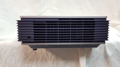 Benq cp220 VGA DLP Projector with Case, Remote, Power Cable 116h - Picture 8 of 18