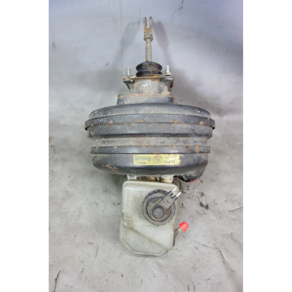 1988-1991 BMW E30 325ix Brake Booster with Master Cylinder and Reservoir Factory - Image 3 of 4