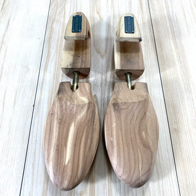 Cole Han Zedernholz Schuhspanner Größe Medium - Bild 1 von 4