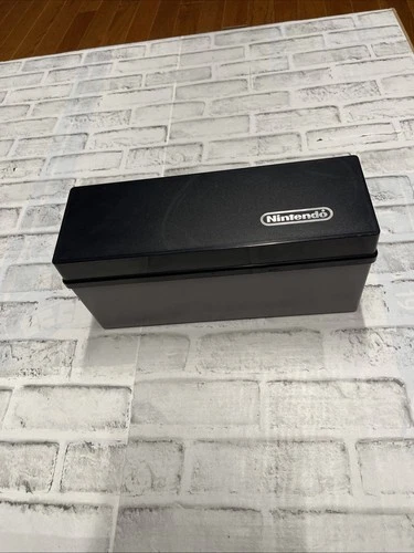 NES NINTENDO 8 BIT CARTRIDGE STORAGE CADDY CASE W/ LID HOLDS 10 GAMES VGC VTG