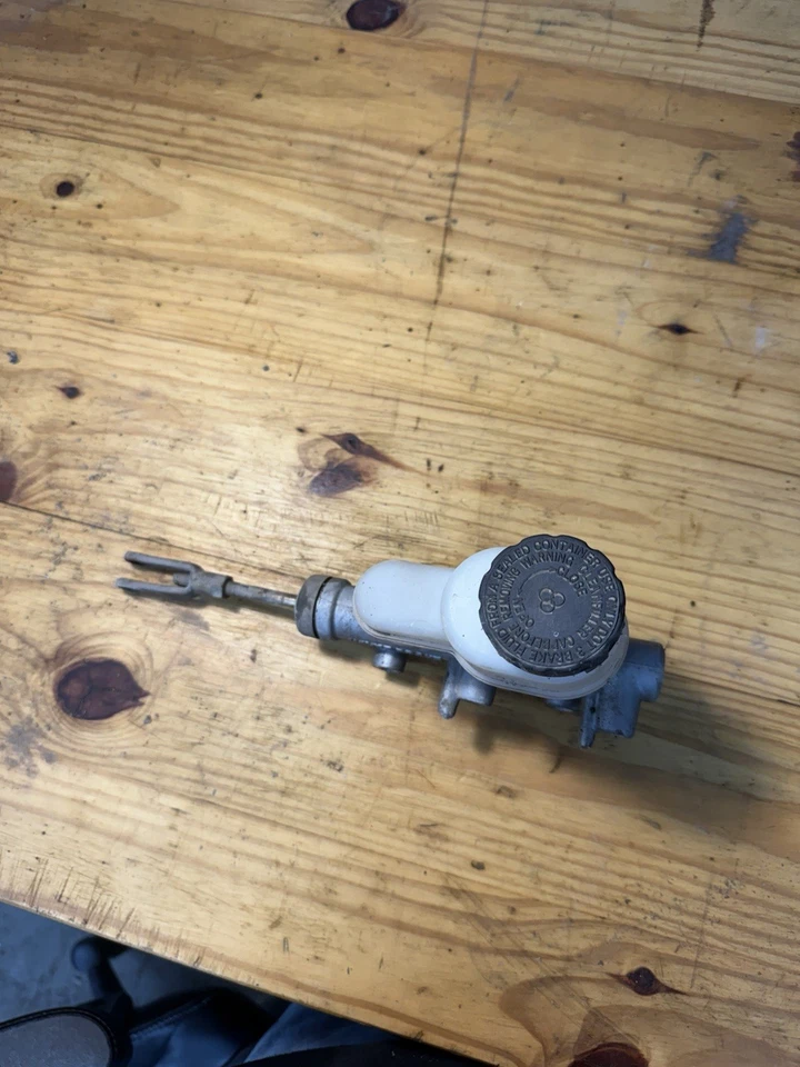 John Deere Gator HPX 2005 4x4 cilindro maestro OEM Foto 2 de 3