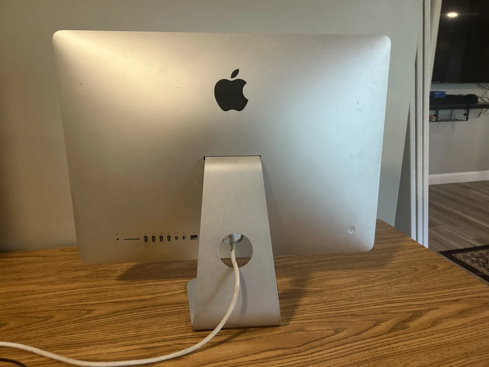 Apple iMac 21.5" 2.8 GHz - Core i5 5th Gen., 2.80GHz, 8GB FOR PARTS ONLY - Image 4 of 4