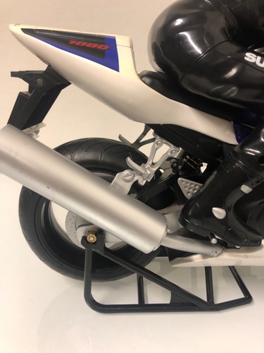 TYCO Suzuki GSX-R 1000 R.C. 24" Motorcycle. TESTED - Picture 14 of 17