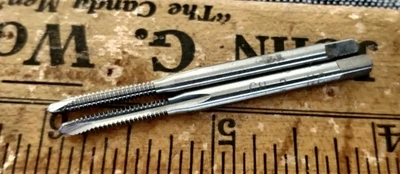 2 pieces ~ LSI USA, #4-40 NC Plug tap HSS 2 FLUTES GH2 spiral point - Image 1 of 4