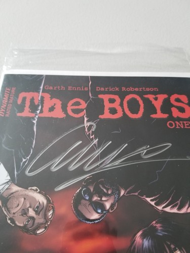BAM! BOX EXCLUSIVE THE BOYS VENOM ARROW SIGNED COMIC SET ENNIS WILKINS DINICOL - Picture 8 of 8