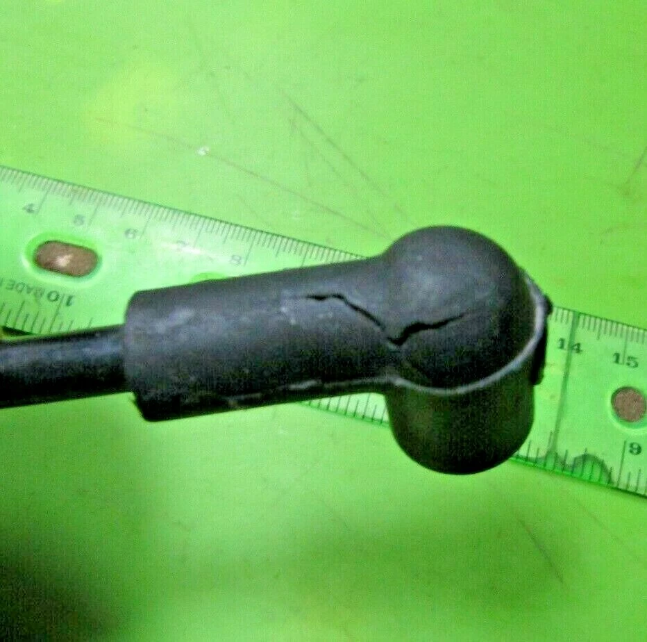 Катушечный провод Rickman Montesa 250 GP с крышкой p/n R023 06 085 новый из старых запасов 2.61.207 J 1968-1970 - Изображение 2 из 3