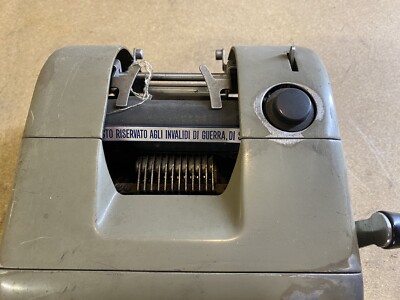 Ancienne Calculatrice Mécanique SUMMA 15 OLIVETTI. Vintage