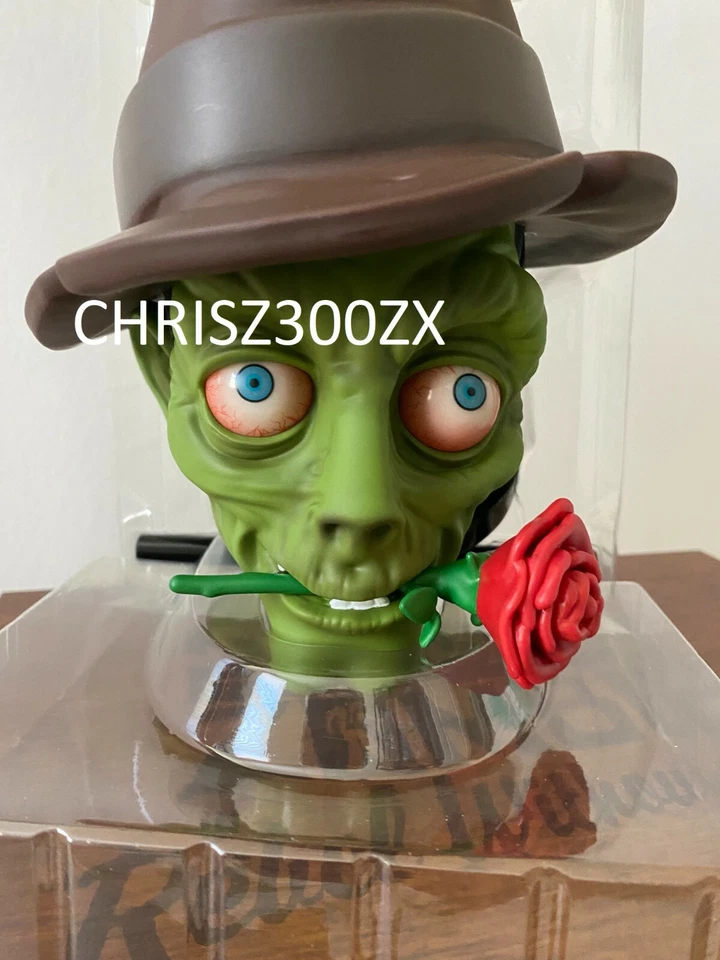 Stubbs The Zombie Rebel Without a Pulse Collector's Edition XBOX ONE X S USA - Image 3 of 4