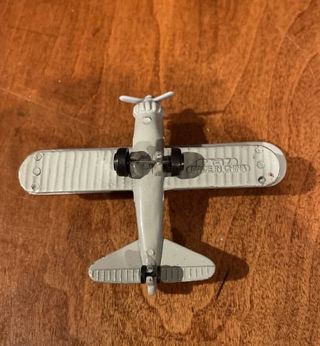 Vintage Airplane Miniature Boeing Biplane Die Cast Plane PT-17 3" - Picture 3 of 4