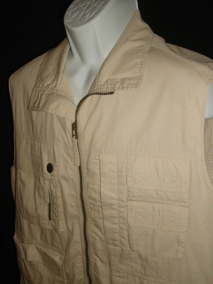 Le Frog Sport Vtg. Khaki 8 Pocket Cotton/Poly Mesh Lined Waist/Hip Draw Vest S - Image 2 of 4