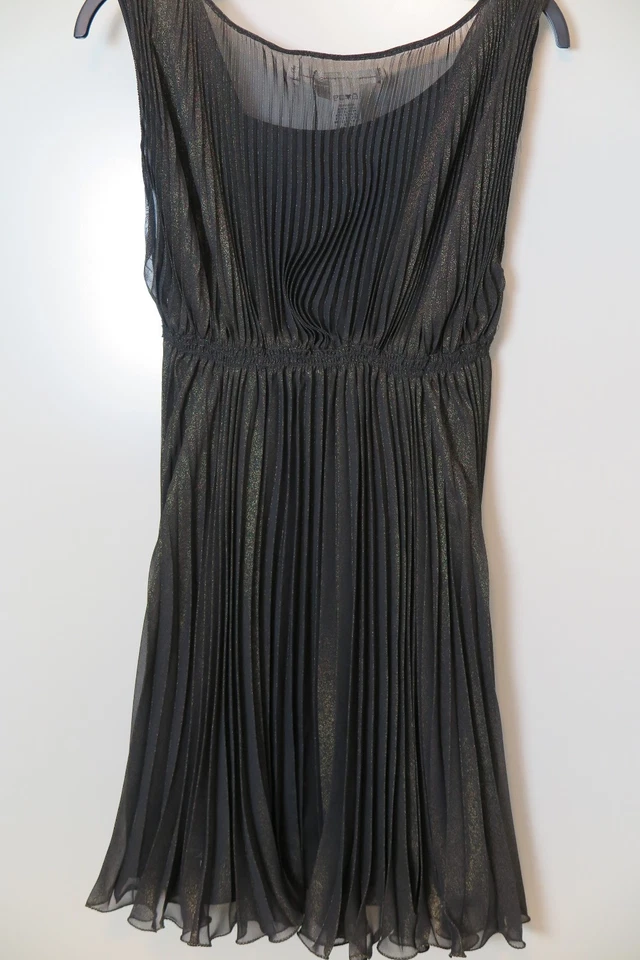 Nuevo con etiquetas Vestido Studio M Marrón Brillo Doble Capa Volantes Sin Mangas Talla M Foto 4 de 4