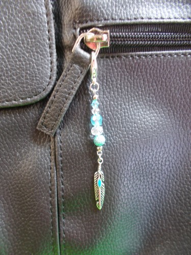LOVELY CLIP ON CHARM - BLUE DOT FEATHER - CRYSTAL BEADS - AND A LANYARD # AB 103 - Picture 8 of 15