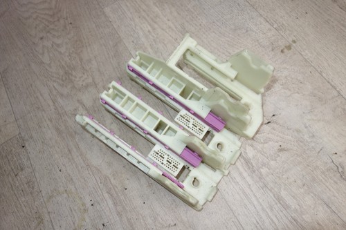 Halter Motorsteuergerät Getriebesteuergerät Volvo V70 II XC70 I S60 I 9456590