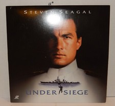 Laserdisc 1993 Under Siege Steven Seagal tommy Lee Jones Gary Busey Laser Disc