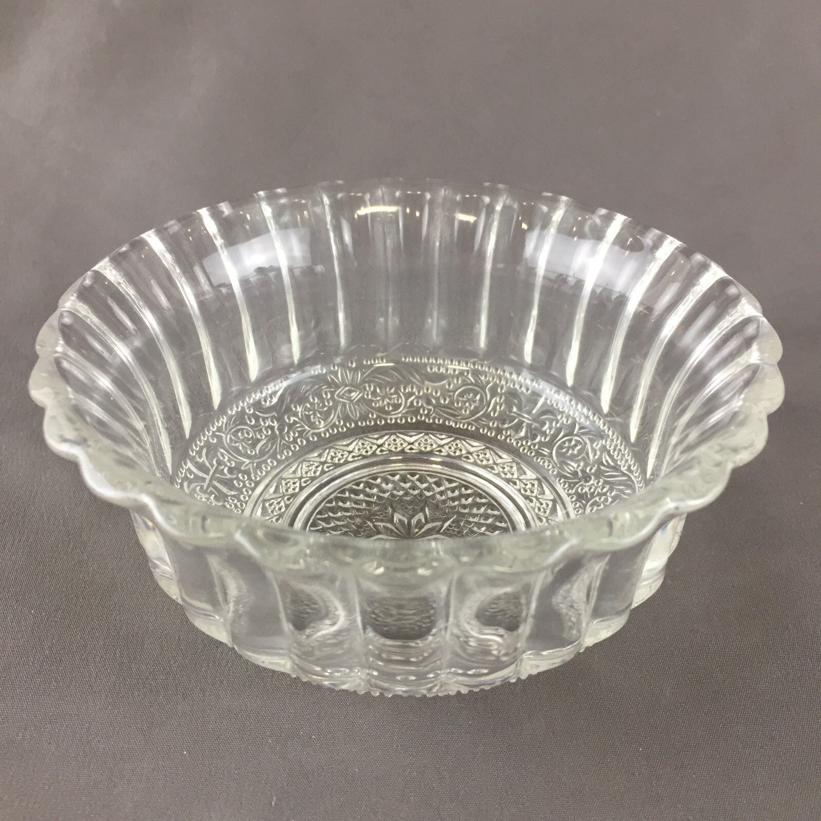 Vintage KIG Indonesia Trellis Fleur De Lis & Sandwich Small Serving Bowl 4 1/2